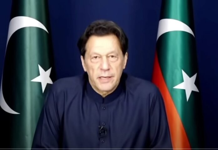 Pakistan: arrestato l’ex premier Imran Khan